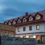 Ξενοδοχείο Hotel Triglav 3*
