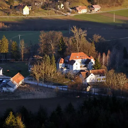 Hotel Hotel Triglav Dobrna