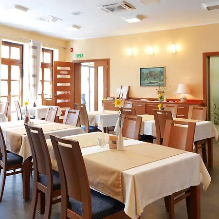 Hotel Hotel Triglav 3*