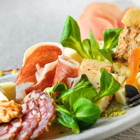 Hotel Hotel Triglav Dobrna 3*