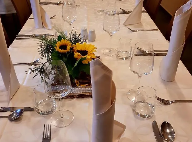 Hotel Triglav Dobrna 3* Dobrna